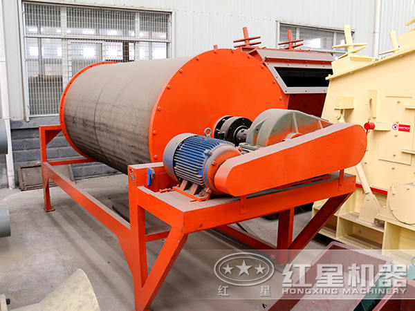 磷礦尾礦回收磁性鐵專(zhuān)用磁選機(jī)