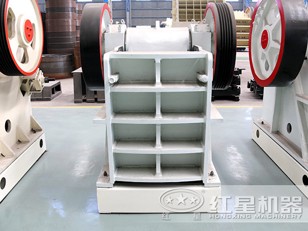 孔雀石顎式破碎機(jī)