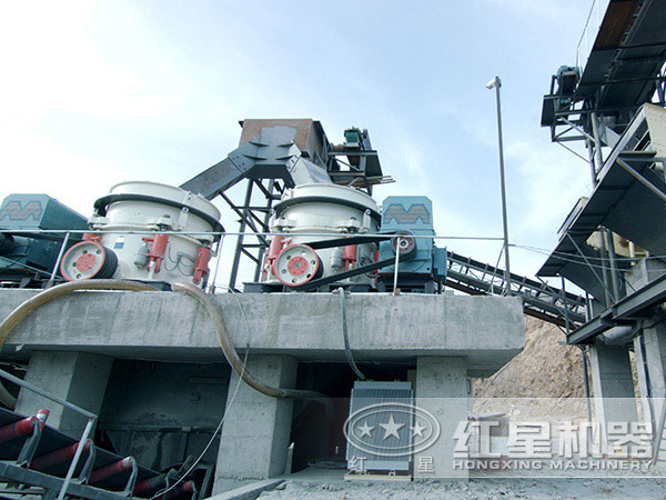 紅星圓錐破生產(chǎn)現(xiàn)場(chǎng)