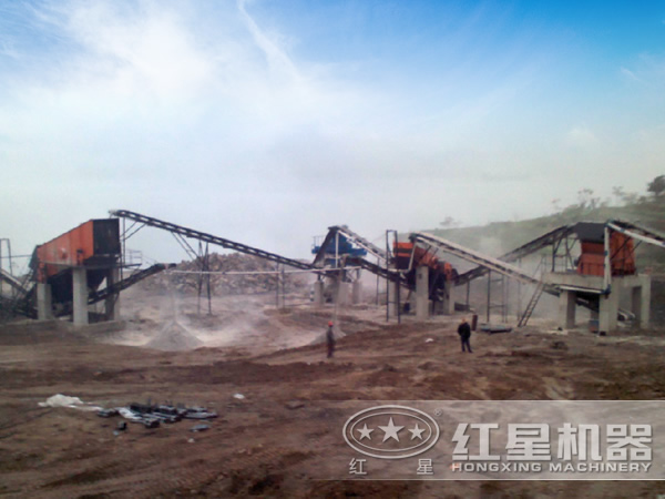 砂石現(xiàn)場(chǎng)