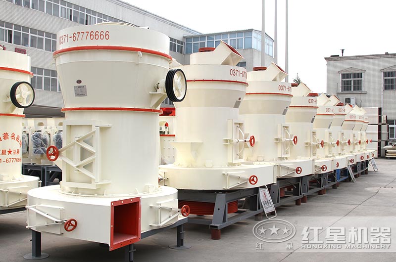 雷蒙磨粉機(jī)現(xiàn)場實拍