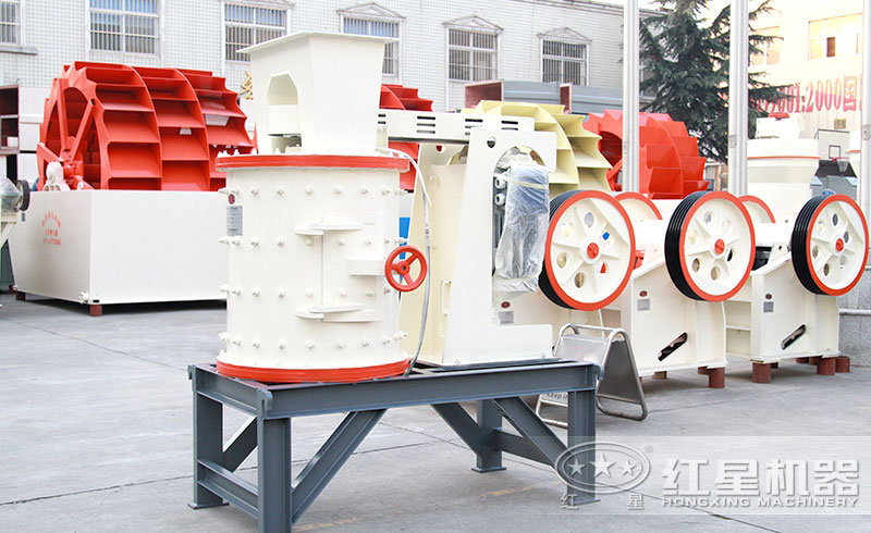 立式板錘制砂機(jī) 立式板錘制砂機(jī)