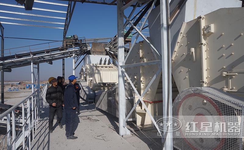 1315反擊式破碎機