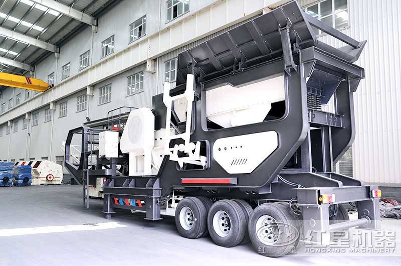 移動(dòng)式混凝土路面破碎機(jī)