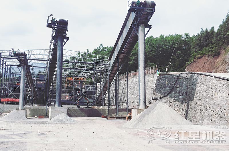 四川客戶現(xiàn)場(chǎng)，機(jī)制砂成品