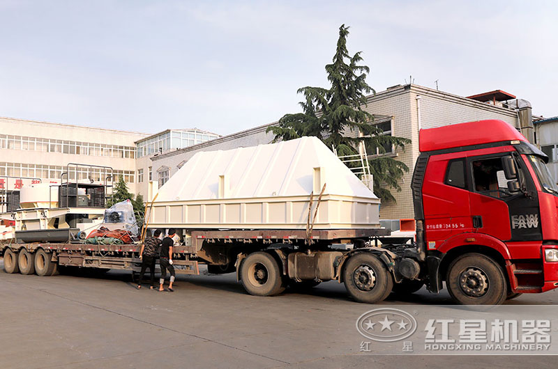 環(huán)保制砂機(jī)廠設(shè)備發(fā)貨中