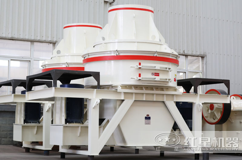 直通沖擊式制沙機(jī)，成品為立方體狀，粒型好