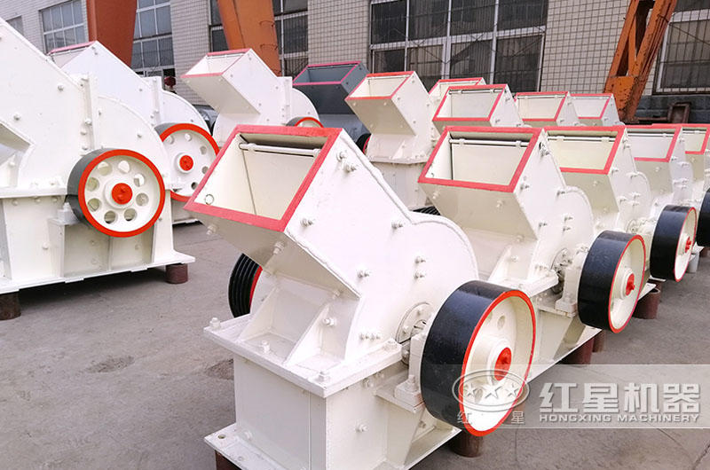 錘破小型制沙機(jī)，高鉻鋼材質(zhì)耐沖擊