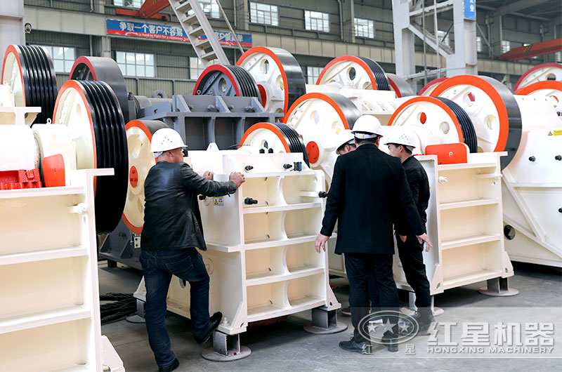 山東客戶來(lái)廠區(qū)實(shí)地考察 山東客戶來(lái)廠區(qū)實(shí)地考察