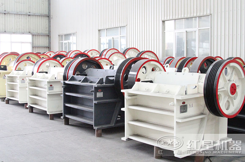 顎式破碎機型號齊全，等你選擇