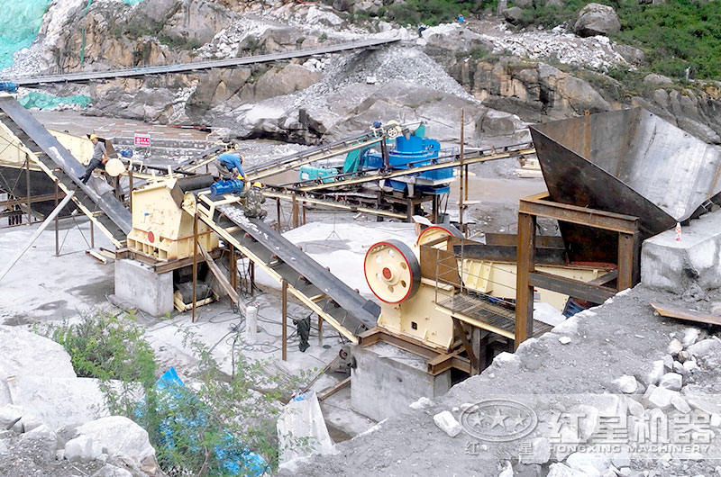 鵝卵石打沙機(jī)生產(chǎn)現(xiàn)場