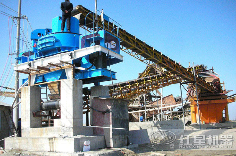 沙場(chǎng)打沙機(jī)生產(chǎn)現(xiàn)場(chǎng) 沙場(chǎng)打沙機(jī)生產(chǎn)現(xiàn)場(chǎng)