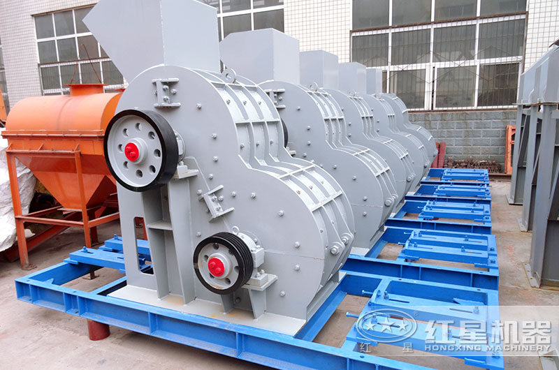 小型石料制沙機(jī)_雙級破廠區(qū)實(shí)拍圖 小型石料制沙機(jī)_雙級破廠區(qū)實(shí)拍圖