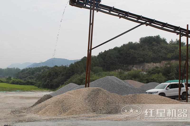 砂石生產現(xiàn)場