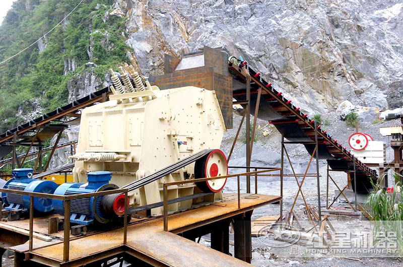 石灰石破碎現場 石灰石破碎現場