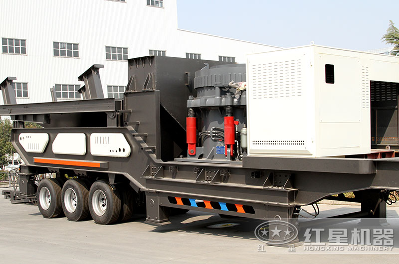 輪胎式圓錐移動(dòng)破碎機(jī)廠區(qū)實(shí)拍圖