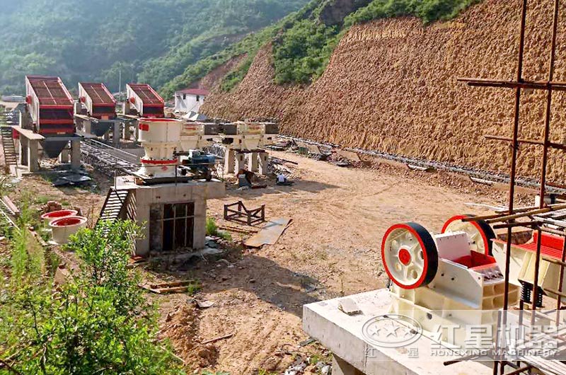 江蘇客戶沙石生產(chǎn)線安裝中