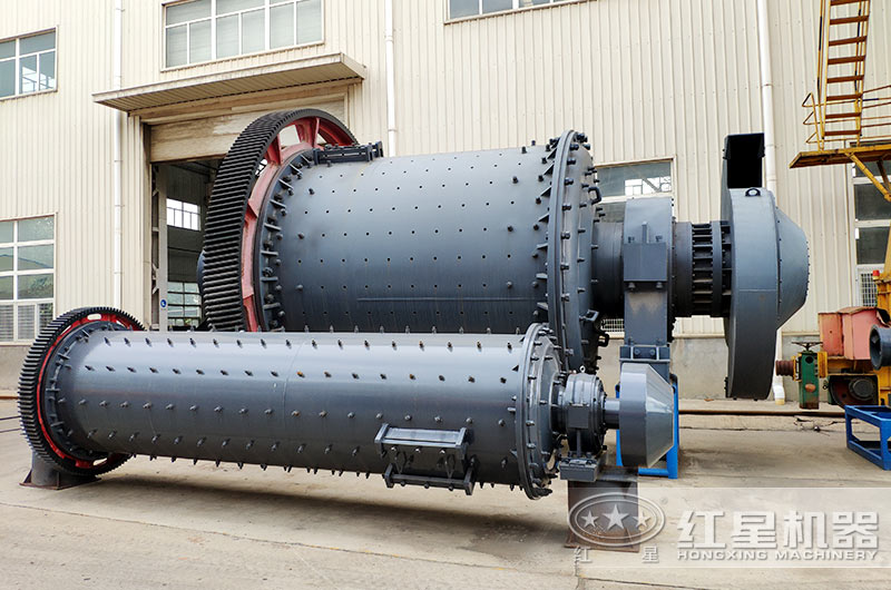 球磨機(jī)實(shí)拍 球磨機(jī)實(shí)拍