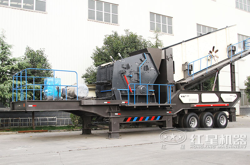 中型流動(dòng)碎石機(jī)——搭配反擊式破碎機(jī)