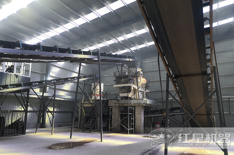 標配版生產線現(xiàn)場